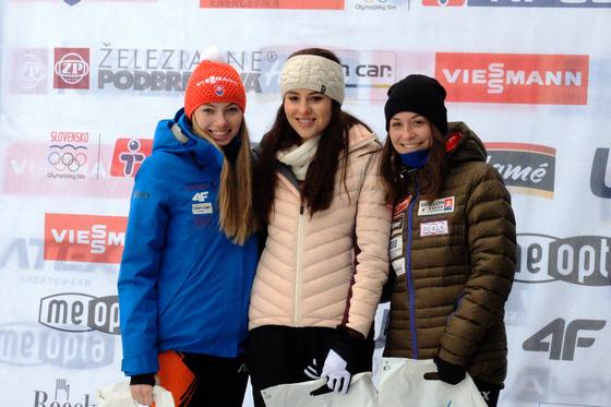 juniorky 19 osrblie podium