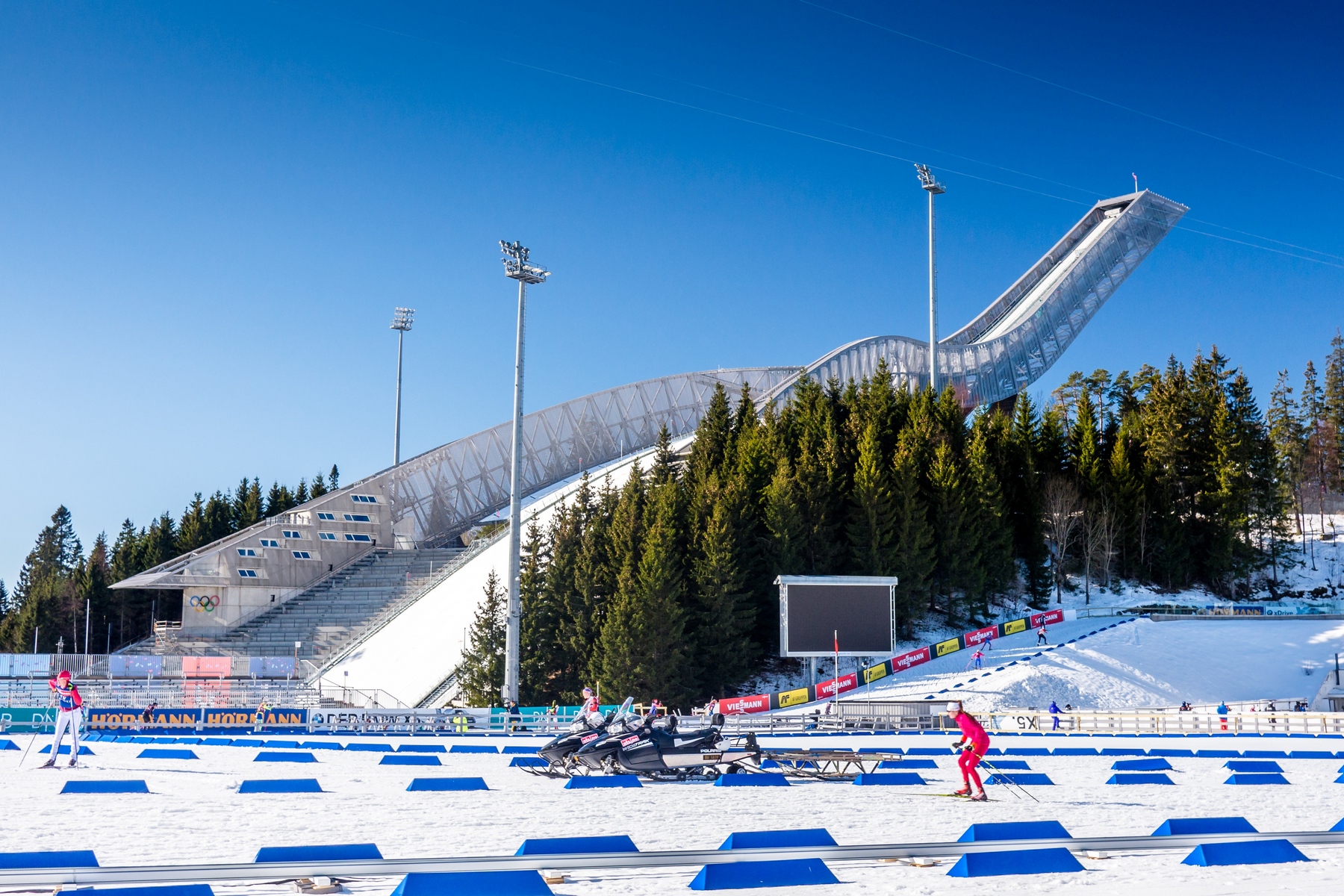 holmenkollen 2017 stredisko mostik slavik