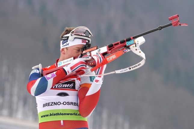Vyrovnaný sprint pro sebe získal Tarjei Bö. Z Čechů na bodech zůstal jen Šlesingr