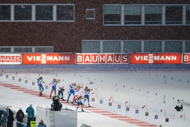 Östersund: Mužská štafeta v pazúroch Nórov, Slováci po problémoch Otčenáša 19.