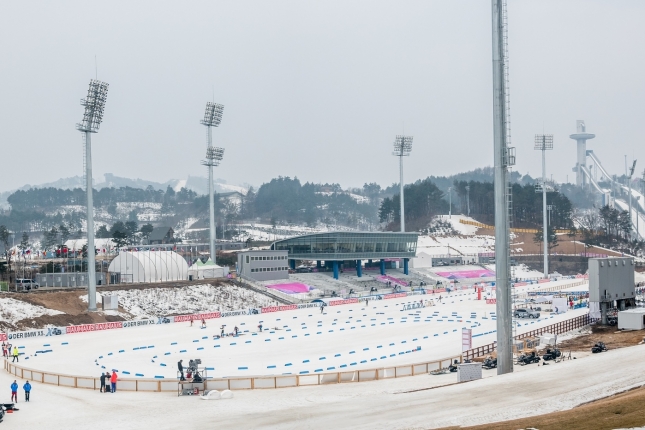Centrum zimy Kórejského polostrova a robotický Pchjongčchang sa teší na olympiádu