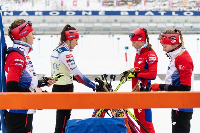 Švajčiarsky šampionát pod taktovkou Nórov a Rusiek, naši so zmiešanými pocitmi