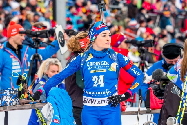 Ruhpolding: Individuál pro Wiererovou, Češkám se moc nedařilo, Vítkovou zradily ležky