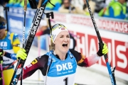 Östersund: V stíhačke bez Sloveniek štyri nuly Hauserovej nestačili ani na pódium, vyhrala Roeiselandová